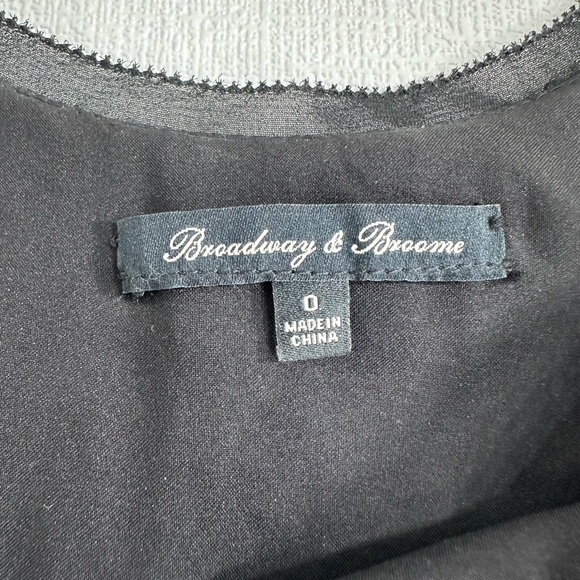 Broadway & Broome sequin cocktail mini dress size 0 - Picture 9 of 12